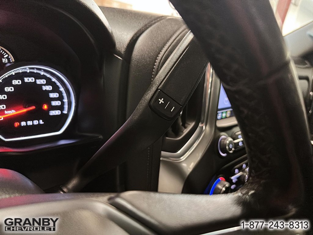 2021 Chevrolet Silverado 3500HD LT crewcab boite 8 pied diesel in Granby, Quebec - 20 - w1024h768px