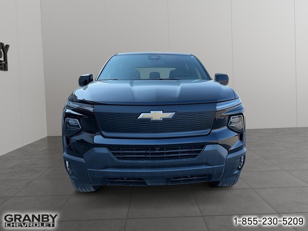 2024 Chevrolet Silverado EV in Granby, Quebec - 2 - w1024h768px