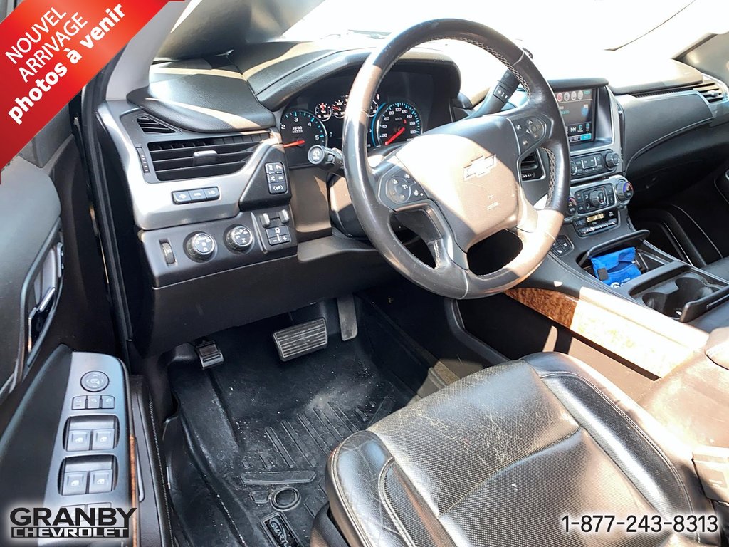 2016 Chevrolet Suburban in Granby, Quebec - 9 - w1024h768px
