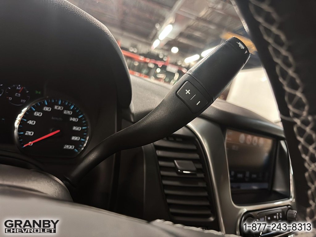 2018 Chevrolet Tahoe Premier in Granby, Quebec - 19 - w1024h768px