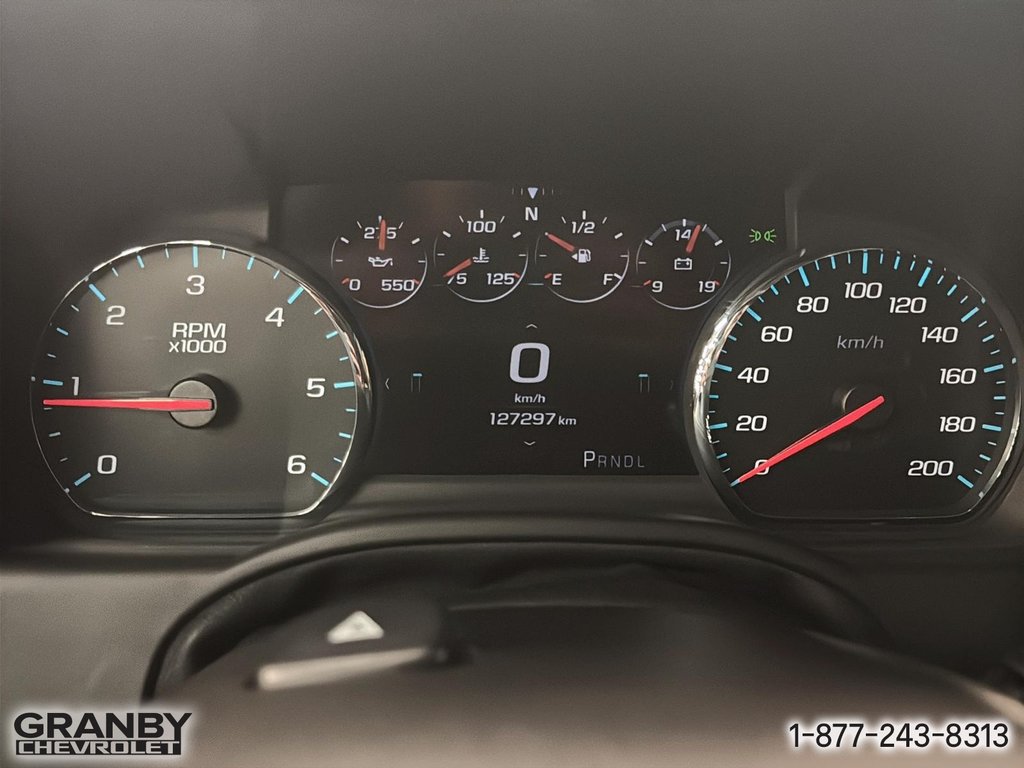 2018 Chevrolet Tahoe Premier in Granby, Quebec - 17 - w1024h768px