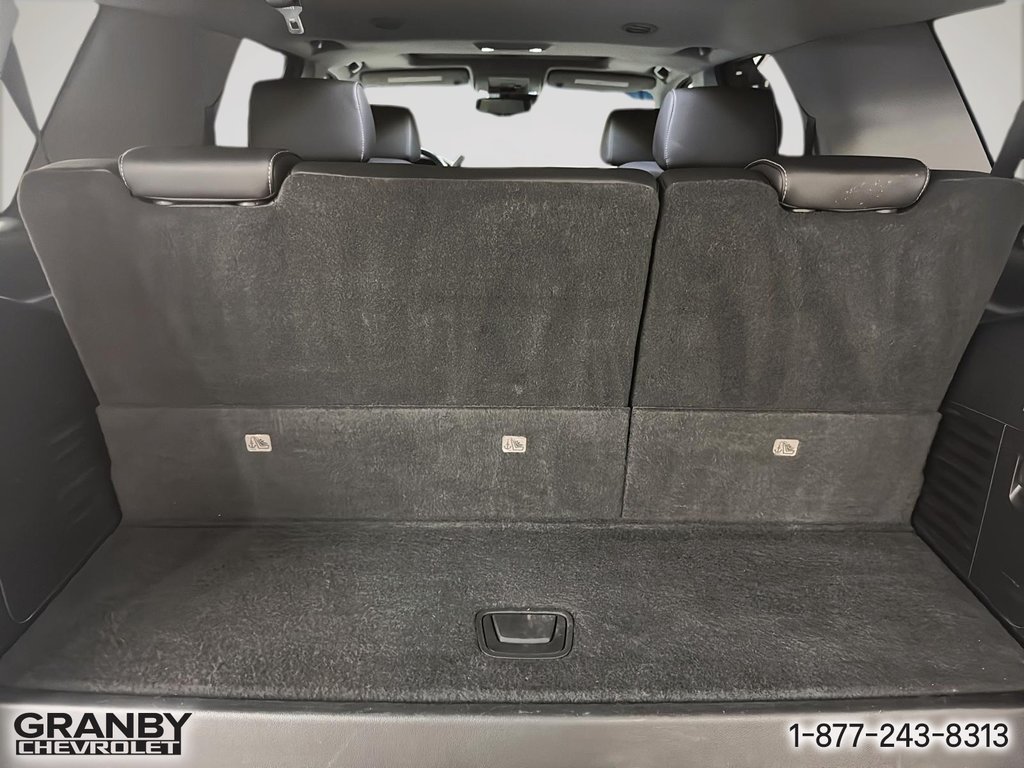 2018 Chevrolet Tahoe Premier in Granby, Quebec - 9 - w1024h768px