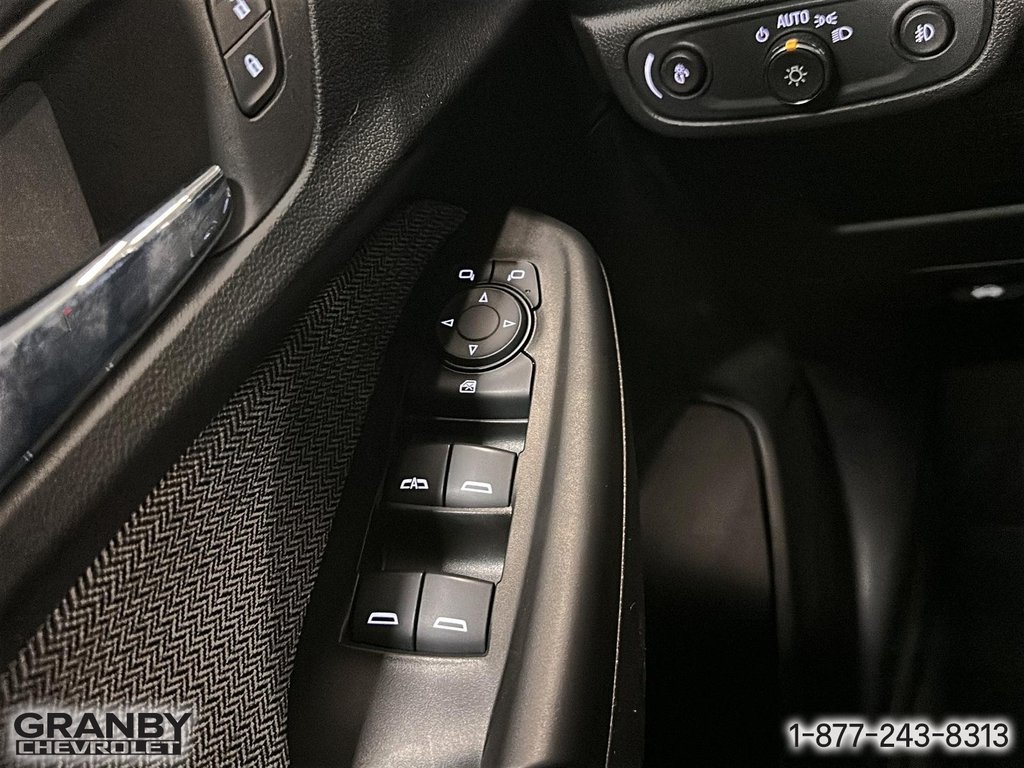 2023 Chevrolet Trailblazer LT awd in Granby, Quebec - 15 - w1024h768px