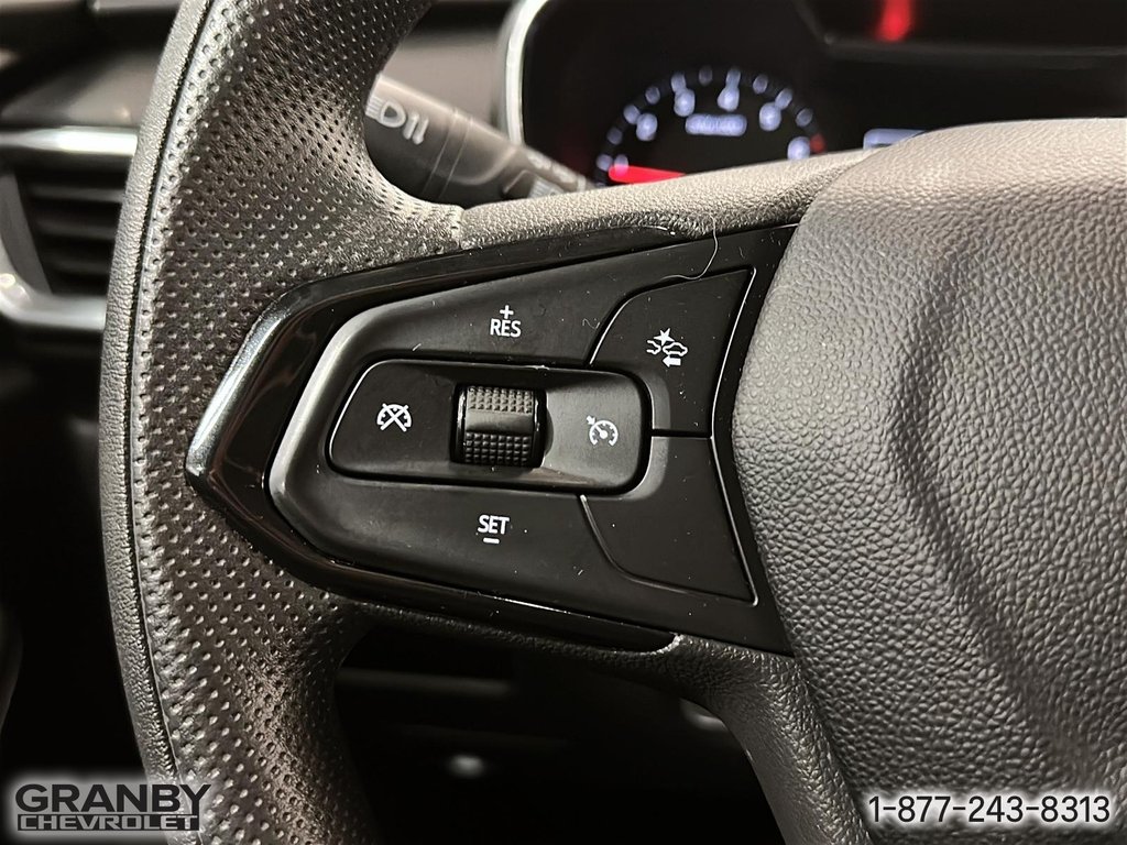 2023 Chevrolet Trailblazer LT awd in Granby, Quebec - 22 - w1024h768px