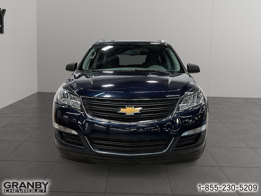 2016 Chevrolet Traverse in Granby, Quebec - 2 - w1024h768px