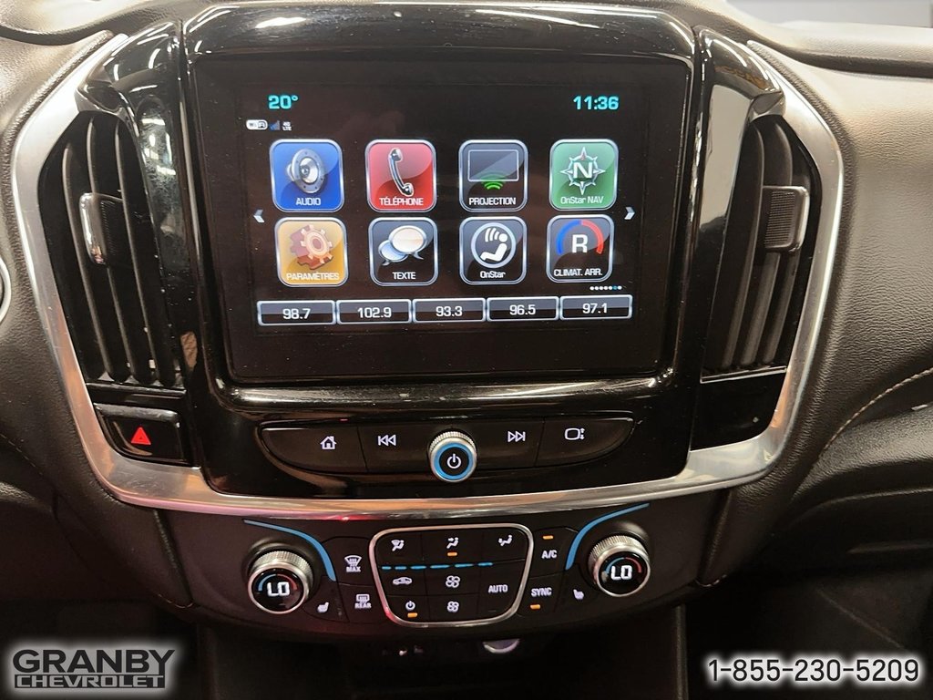 2019  Traverse LT Cloth AWD in Granby, Quebec - 14 - w1024h768px