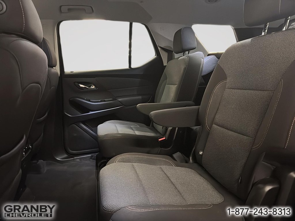 2020 Chevrolet Traverse in Granby, Quebec - 12 - w1024h768px