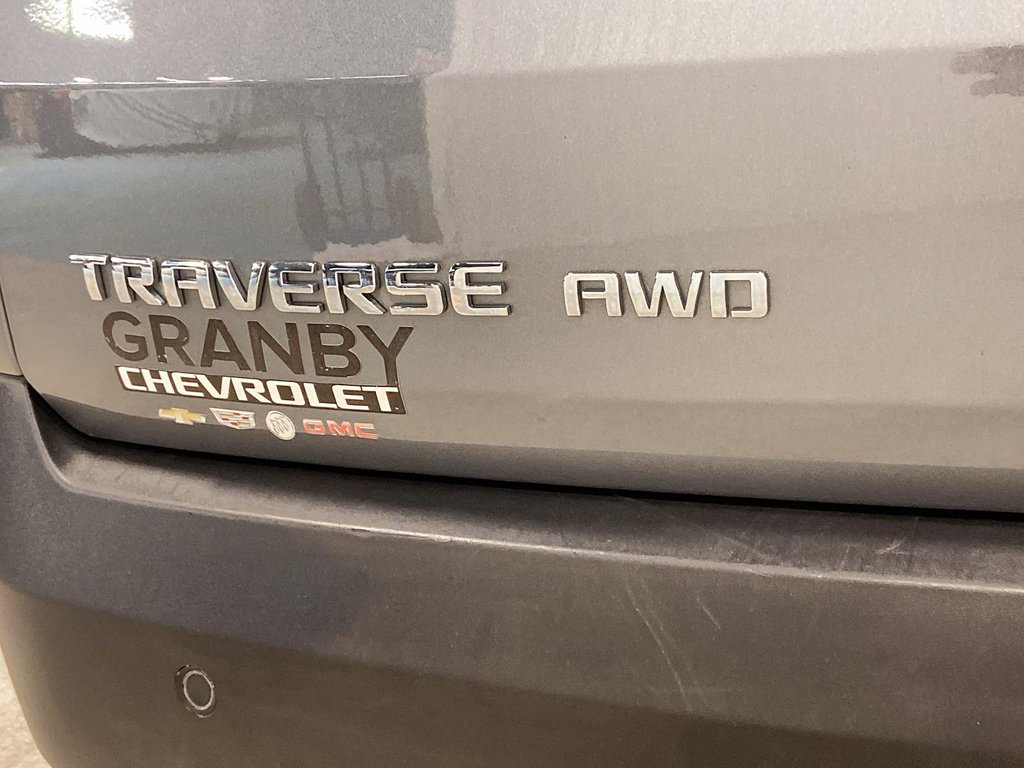 Chevrolet Traverse  2021 à Granby, Québec - 13 - w1024h768px