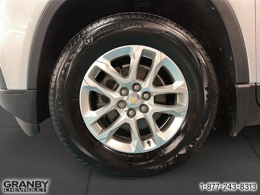 Chevrolet Traverse  2021 à Granby, Québec - 10 - w1024h768px