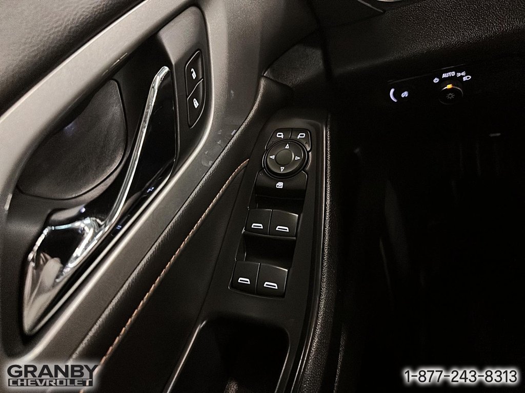 Chevrolet Traverse  2021 à Granby, Québec - 14 - w1024h768px