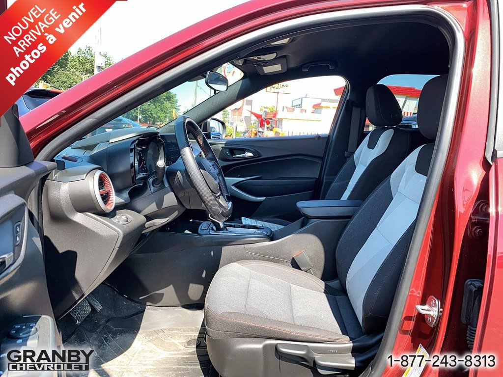 2024 Chevrolet Trax 1RS in Granby, Quebec - 12 - w1024h768px