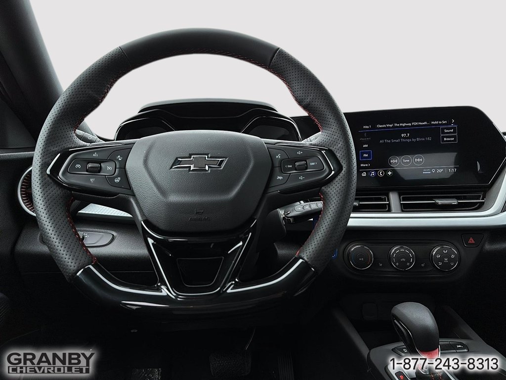 2025 Chevrolet Trax in Granby, Quebec - 13 - w1024h768px