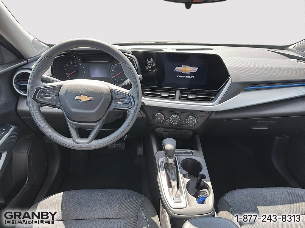 2025 Chevrolet Trax in Granby, Quebec - 13 - w1024h768px