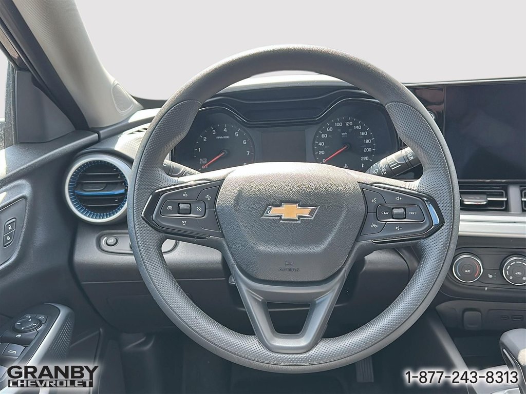 2025 Chevrolet Trax in Granby, Quebec - 15 - w1024h768px