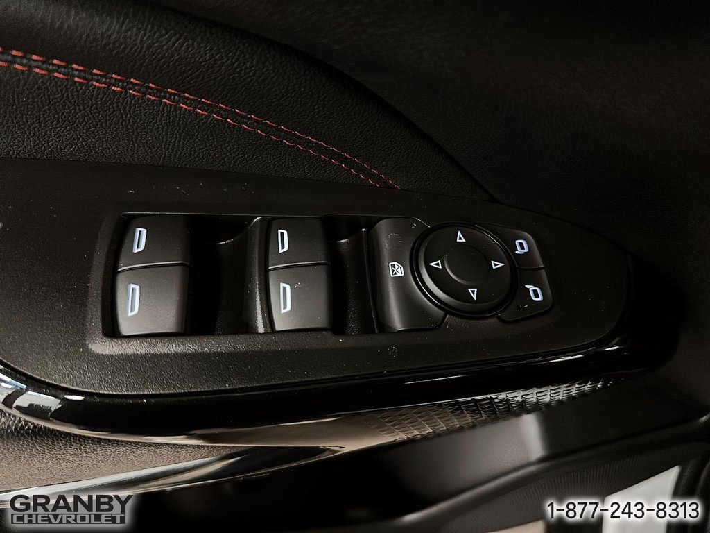 2025 Chevrolet Trax in Granby, Quebec - 14 - w1024h768px
