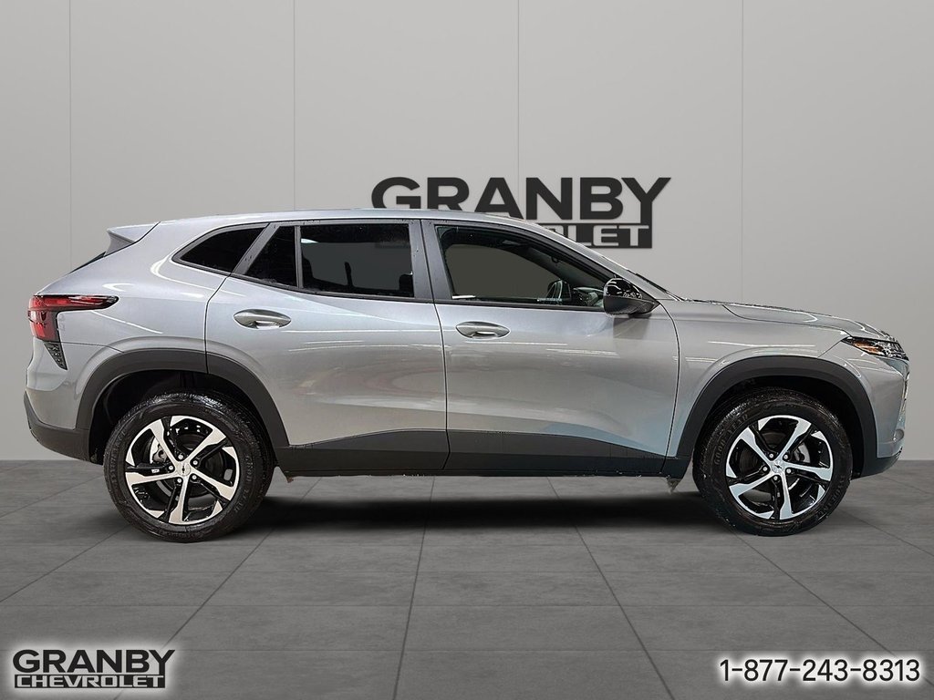 2026 Chevrolet TRAX FWD 1RS (1RS) in Granby, Quebec - 4 - w1024h768px