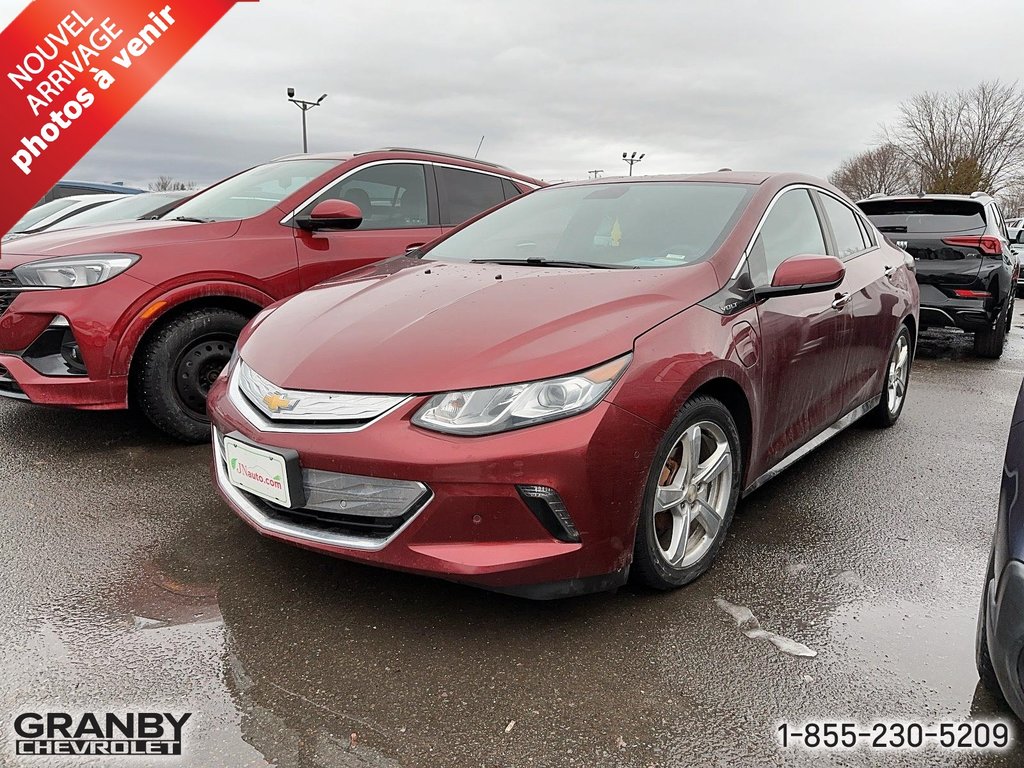 2017 Chevrolet Volt Premier in Granby, Quebec - 1 - w1024h768px