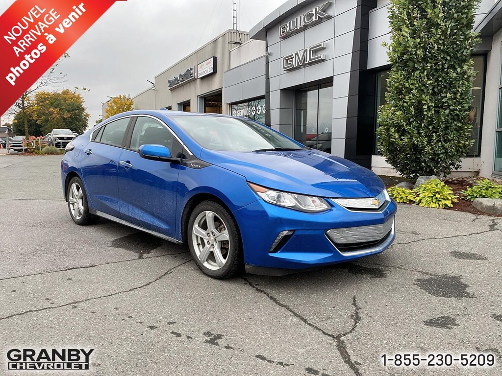 2018 Chevrolet Volt in Granby, Quebec - 2 - w1024h768px