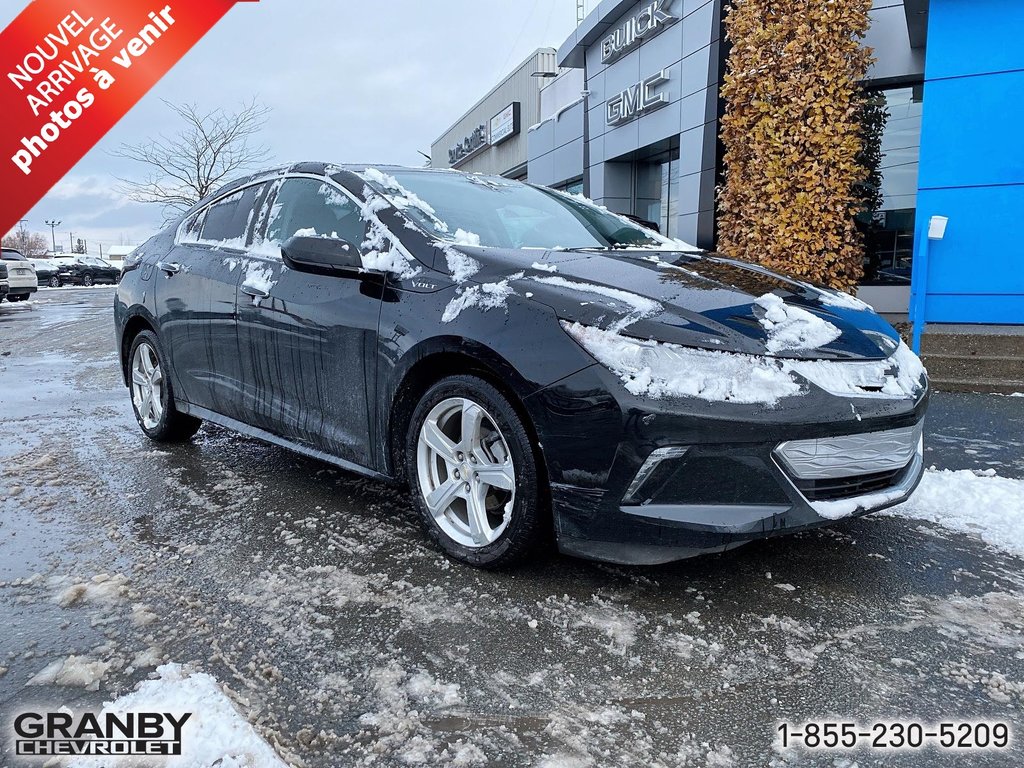 Chevrolet Volt  2018 à Granby, Québec - 2 - w1024h768px