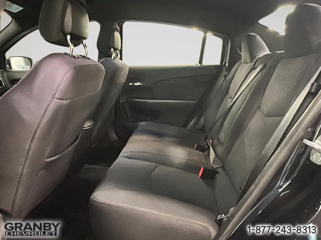 Chrysler 200 Touring VENDU TEL QUEL SANS GARANTIES 2012 à Granby, Québec - 11 - w1024h768px