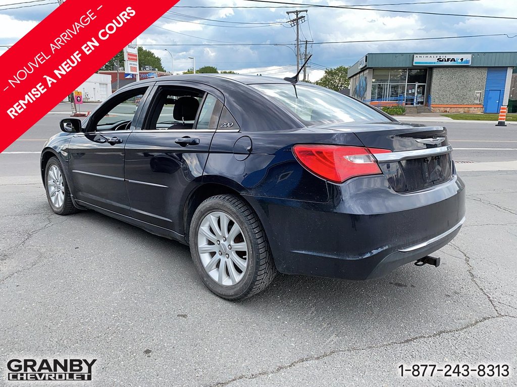 Chrysler 200  2012 à Granby, Québec - 7 - w1024h768px