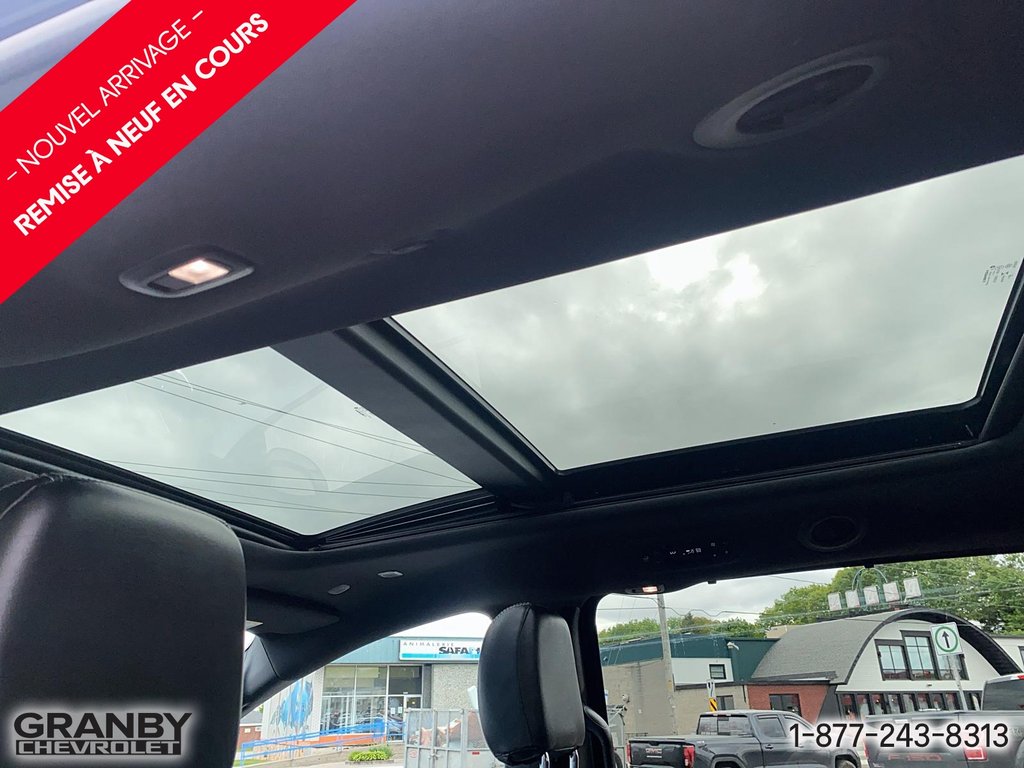 Chrysler Pacifica Hybrid  2022 à Granby, Québec - 9 - w1024h768px