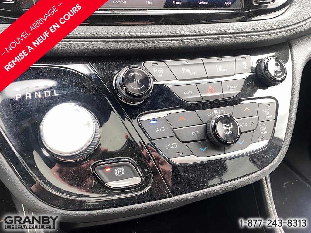 Chrysler Pacifica Hybrid  2022 à Granby, Québec - 16 - w1024h768px