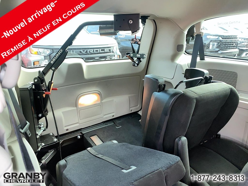 Dodge Grand Caravan Canada Value Package 2015 à Granby, Québec - 12 - w1024h768px