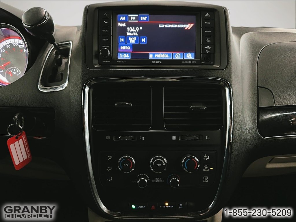 Grand Caravan SXT Premium Plus 2017 à Granby, Québec - 15 - w1024h768px