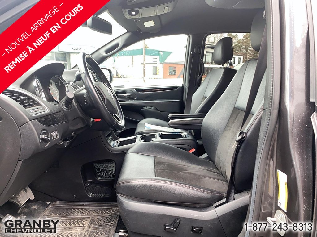 2020 Dodge Grand Caravan in Granby, Quebec - 11 - w1024h768px
