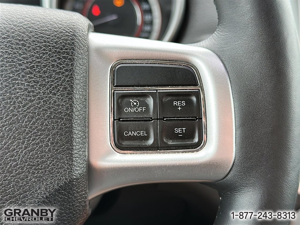 2014 Dodge Journey in Granby, Quebec - 20 - w1024h768px
