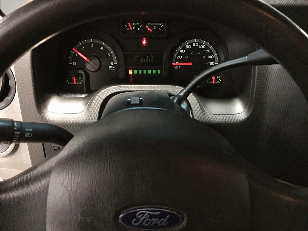 Ford E-Series Cutaway  2018 à Granby, Québec - 11 - w1024h768px