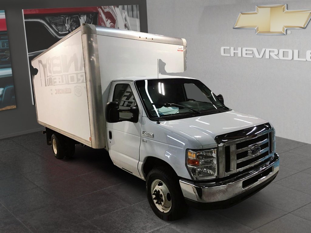 2018 Ford E-Series Cutaway in Granby, Quebec - 6 - w1024h768px