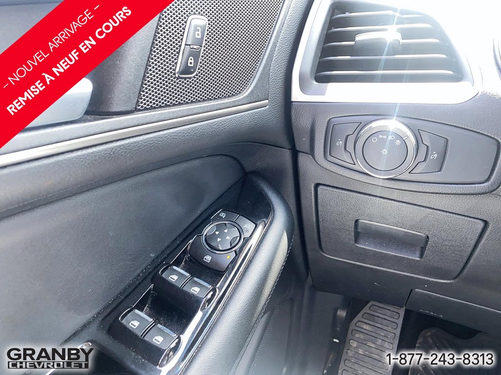 Ford Edge SEL awd 4 cyl 2016 à Granby, Québec - 12 - w1024h768px