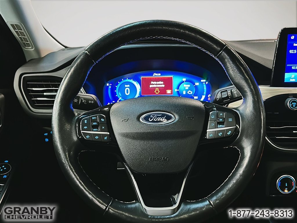 2022 Ford Escape in Granby, Quebec - 15 - w1024h768px