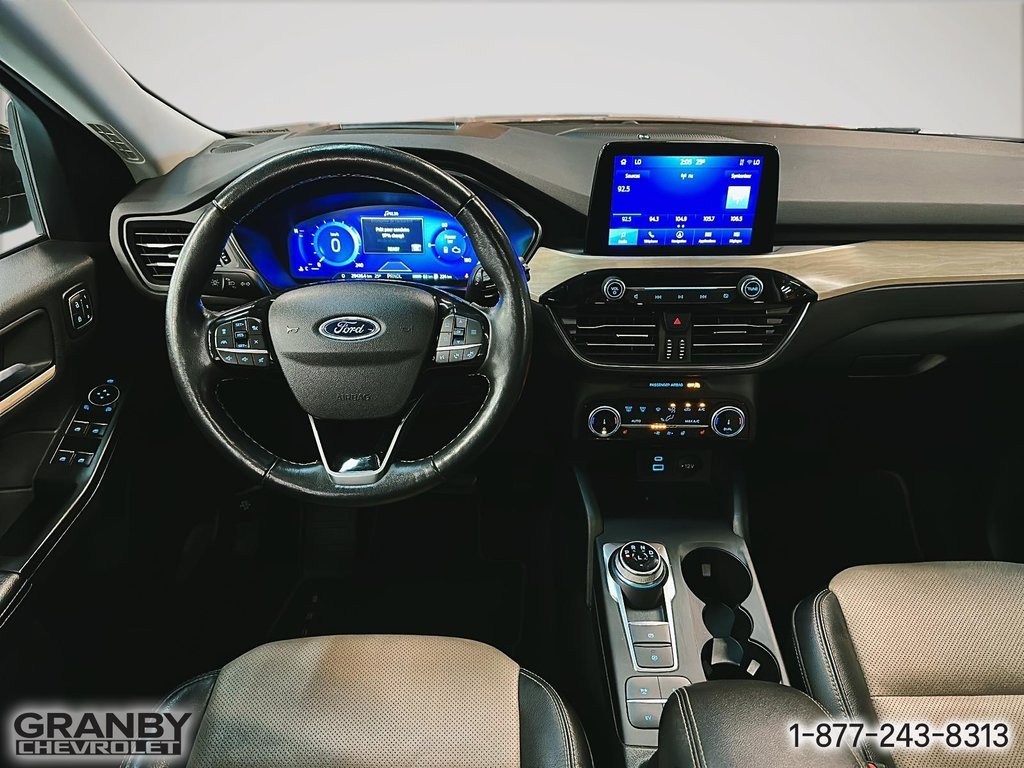 2022 Ford Escape in Granby, Quebec - 13 - w1024h768px