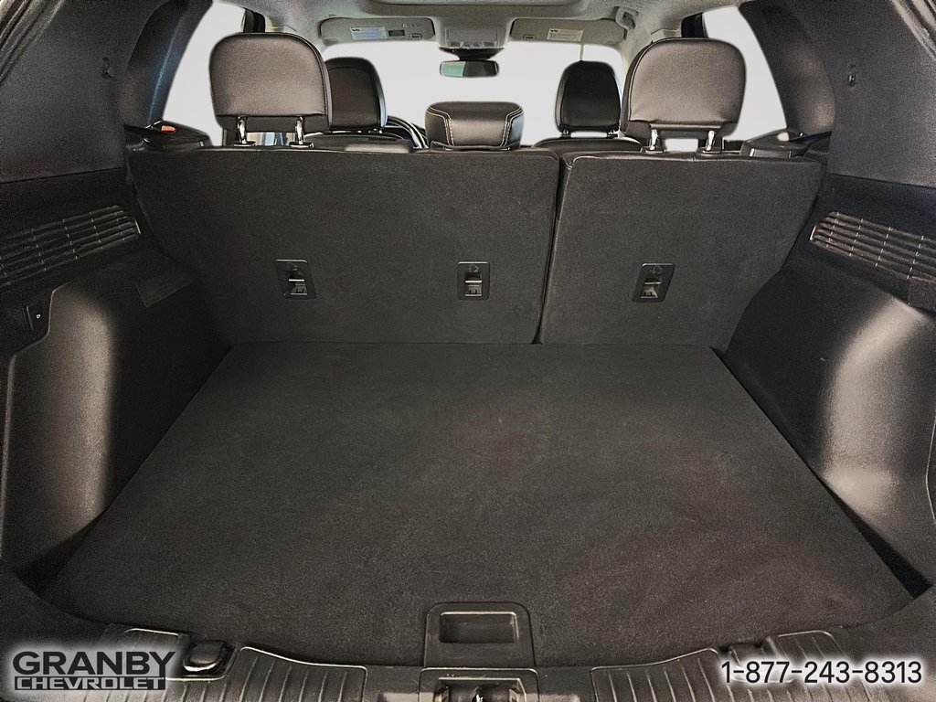 2022 Ford Escape in Granby, Quebec - 9 - w1024h768px