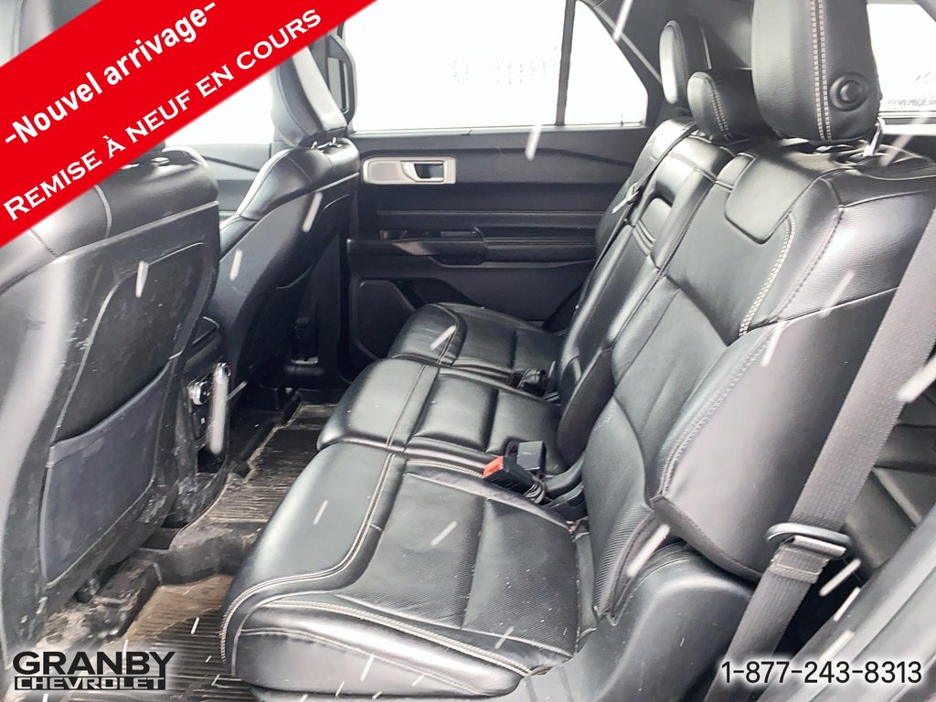 2020 Ford Explorer ST AWD in Granby, Quebec - 8 - w1024h768px