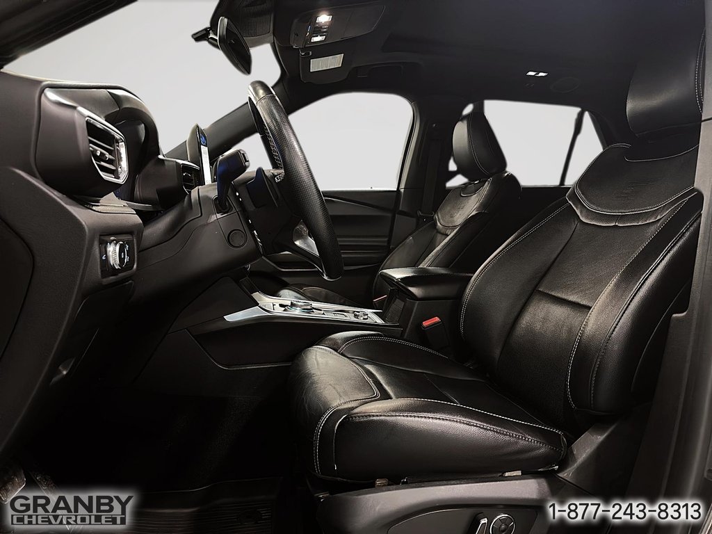 2020 Ford Explorer ST AWD in Granby, Quebec - 11 - w1024h768px