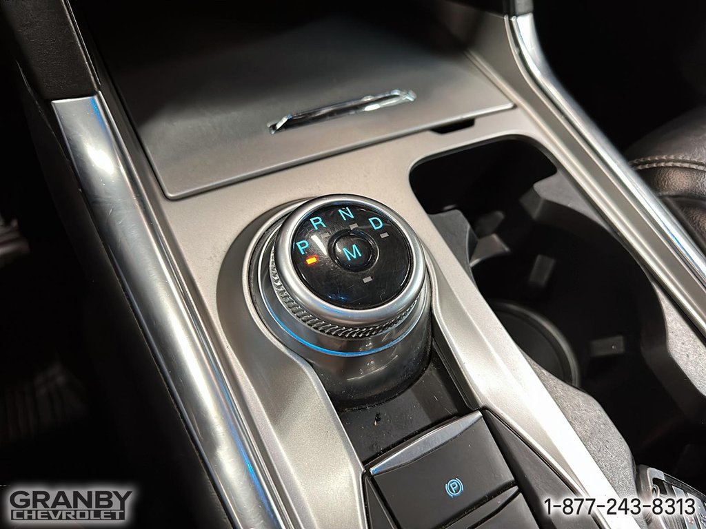 2020 Ford Explorer ST AWD in Granby, Quebec - 18 - w1024h768px