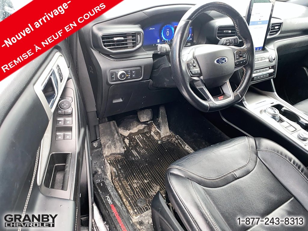 2020 Ford Explorer ST AWD in Granby, Quebec - 11 - w1024h768px