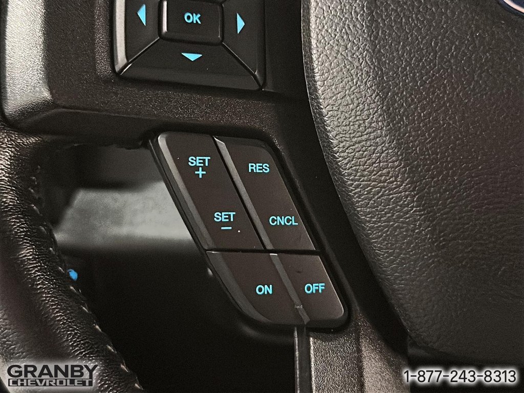 2018 Ford F-150 xlt crewcab boite6.6 moteur5.0L in Granby, Quebec - 21 - w1024h768px