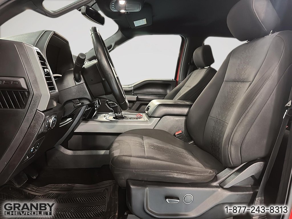 2018 Ford F-150 xlt crewcab boite6.6 moteur5.0L in Granby, Quebec - 11 - w1024h768px
