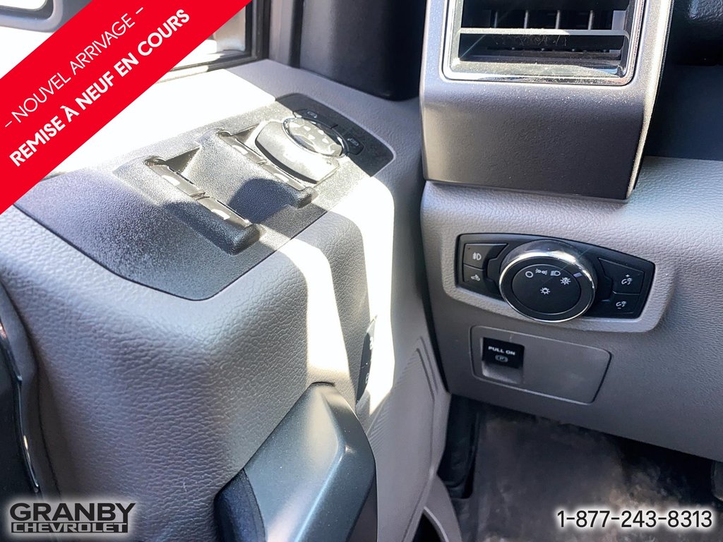 Ford F-150 cab double boite 6.6 moteur 3.3L 2018 à Granby, Québec - 13 - w1024h768px