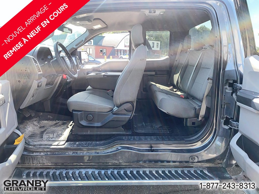 Ford F-150 cab double boite 6.6 moteur 3.3L 2018 à Granby, Québec - 9 - w1024h768px