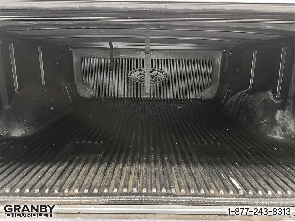 2023 Ford F-150 in Granby, Quebec - 9 - w1024h768px