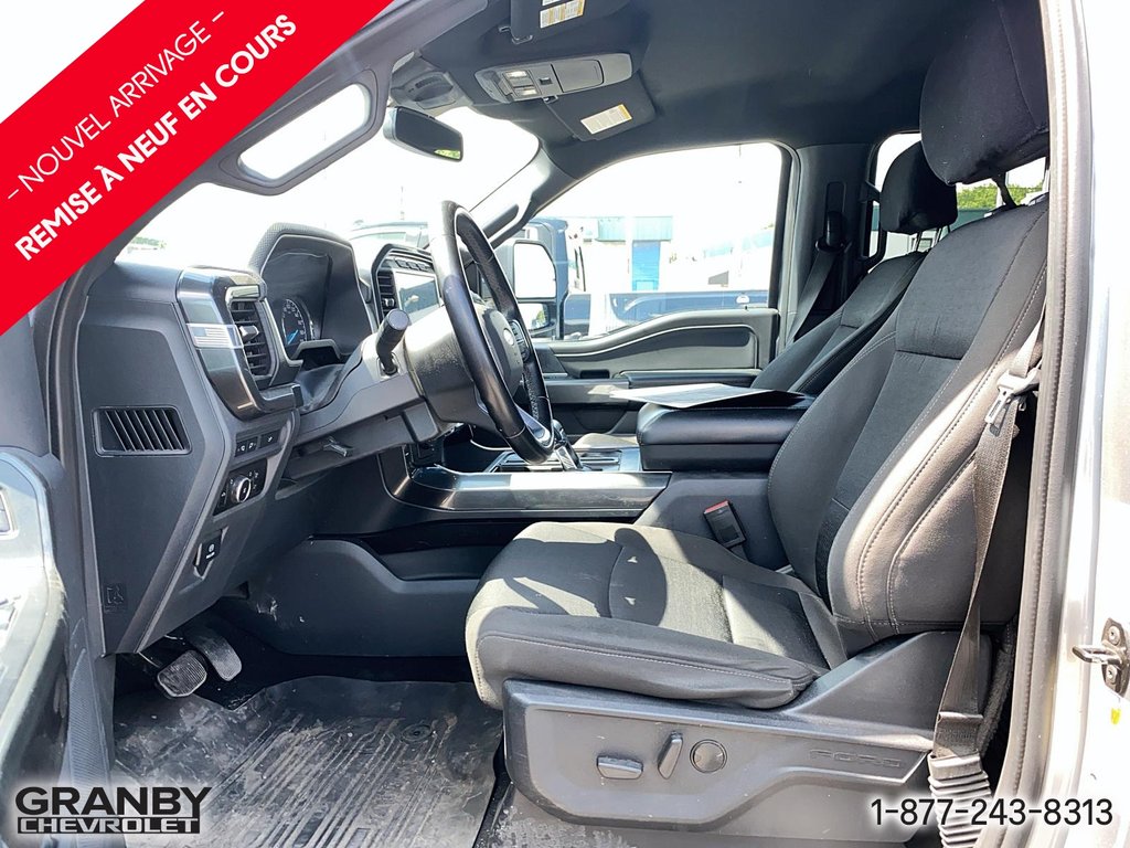 2023 Ford F-150 supercrew xlt moteur 3.5L in Granby, Quebec - 9 - w1024h768px