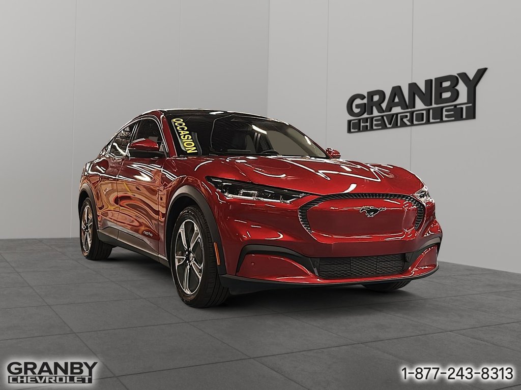 2021 Ford Mustang Mach-E in Granby, Quebec - 3 - w1024h768px