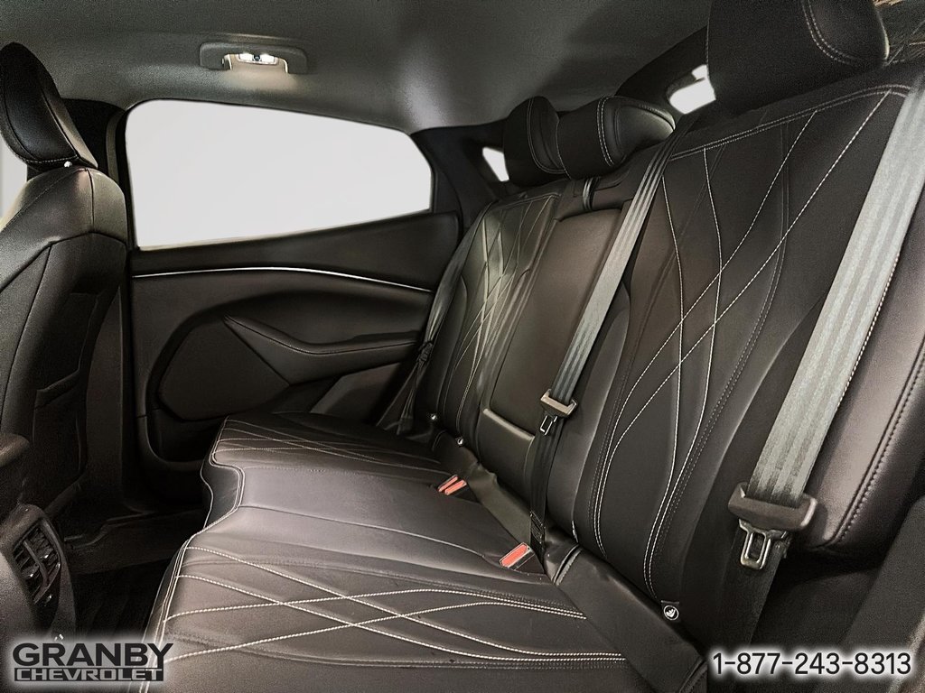 2021 Ford Mustang Mach-E in Granby, Quebec - 12 - w1024h768px