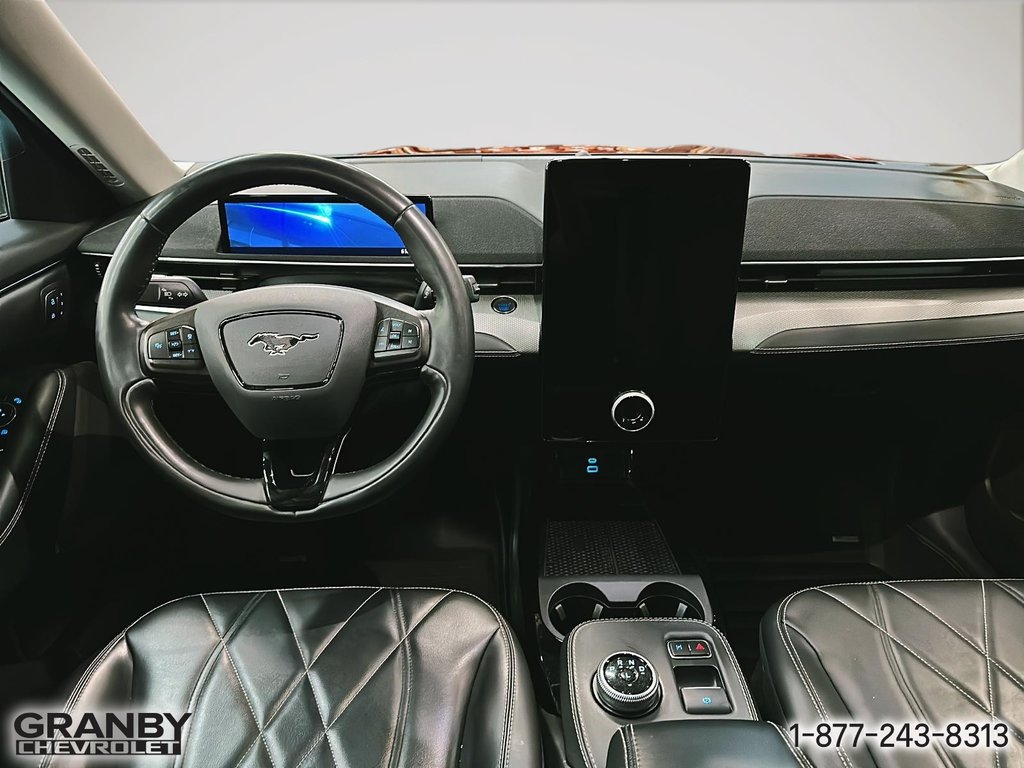 2021 Ford Mustang Mach-E in Granby, Quebec - 13 - w1024h768px